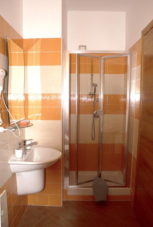 Affittacamere Certe Notti Sala Consilina Exteriör bild