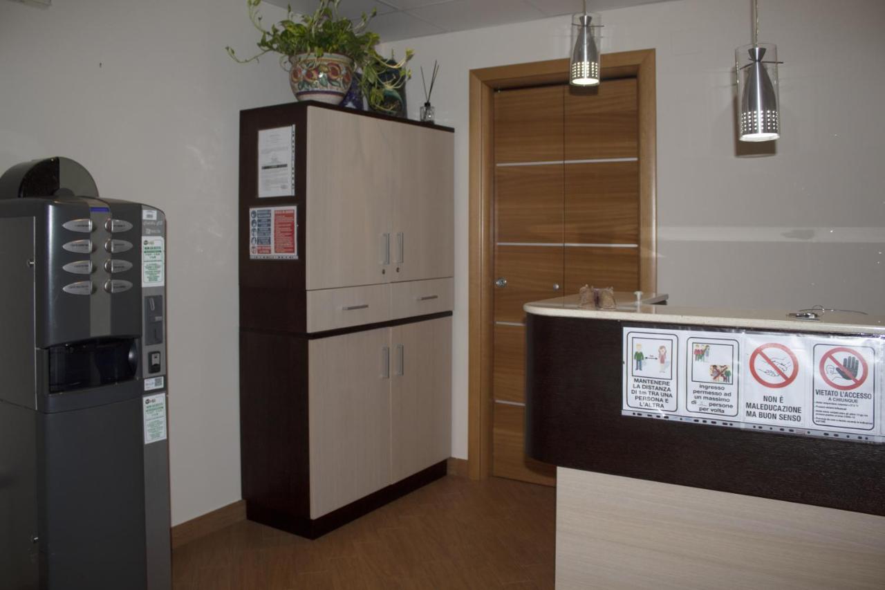 Affittacamere Certe Notti Sala Consilina Exteriör bild